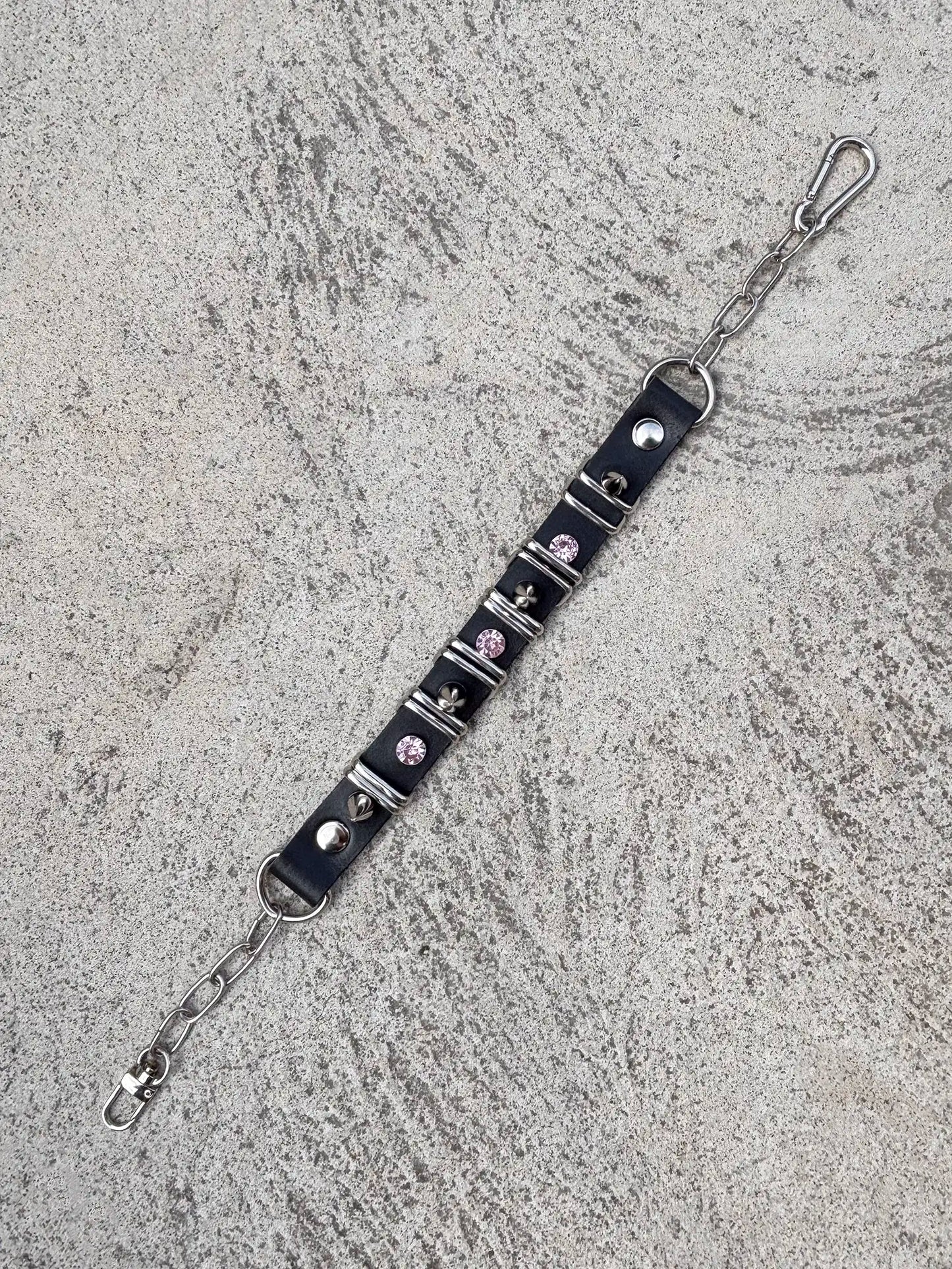 Short Spike Choker Strap