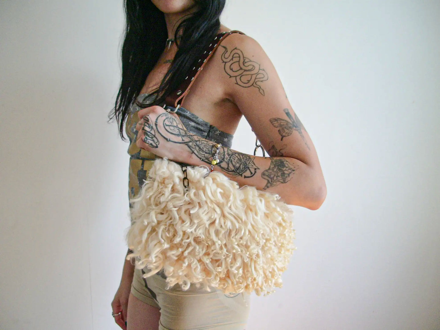 Fluffy Small Slouch - Cream