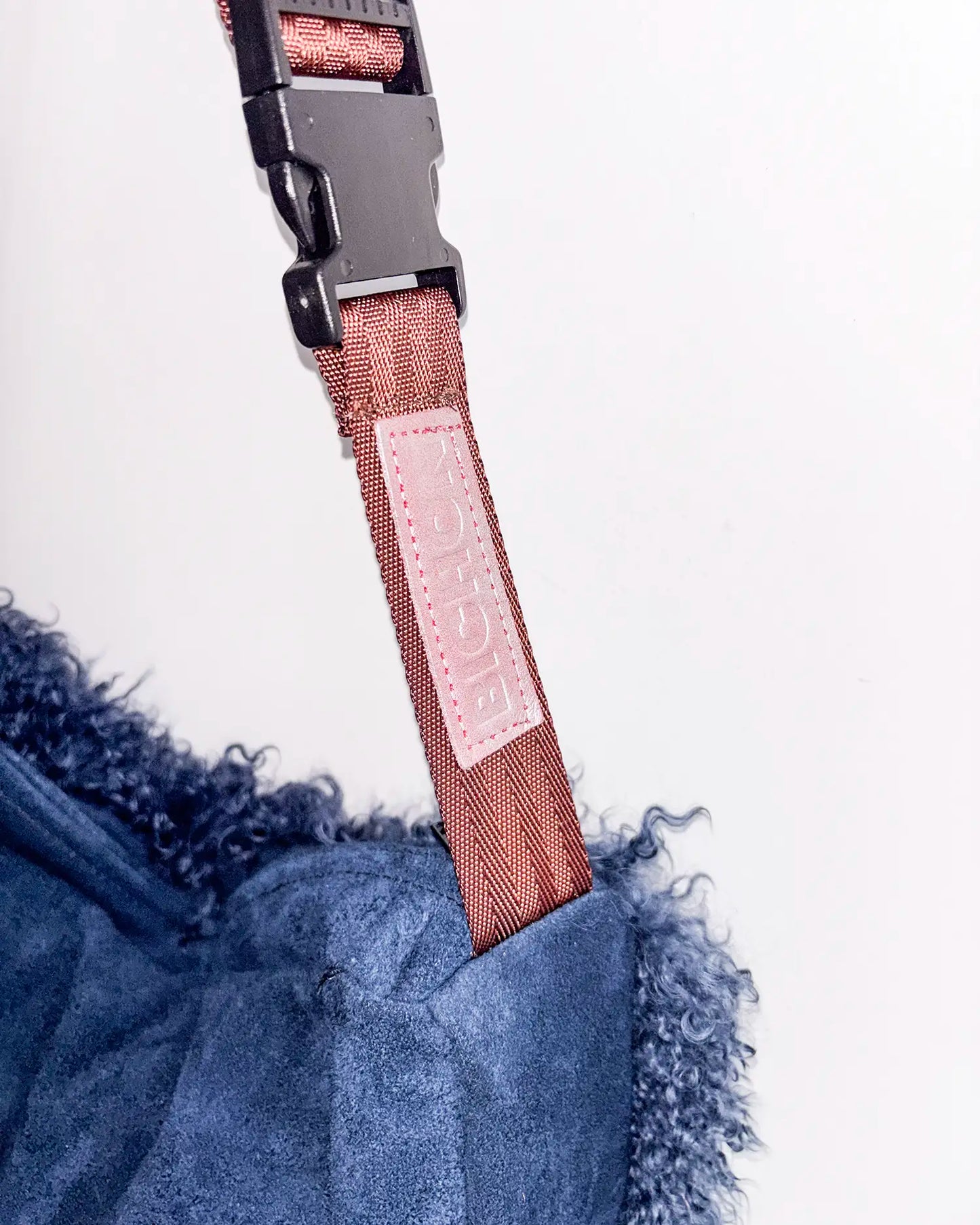 Fluffy Slouch Large - Blue