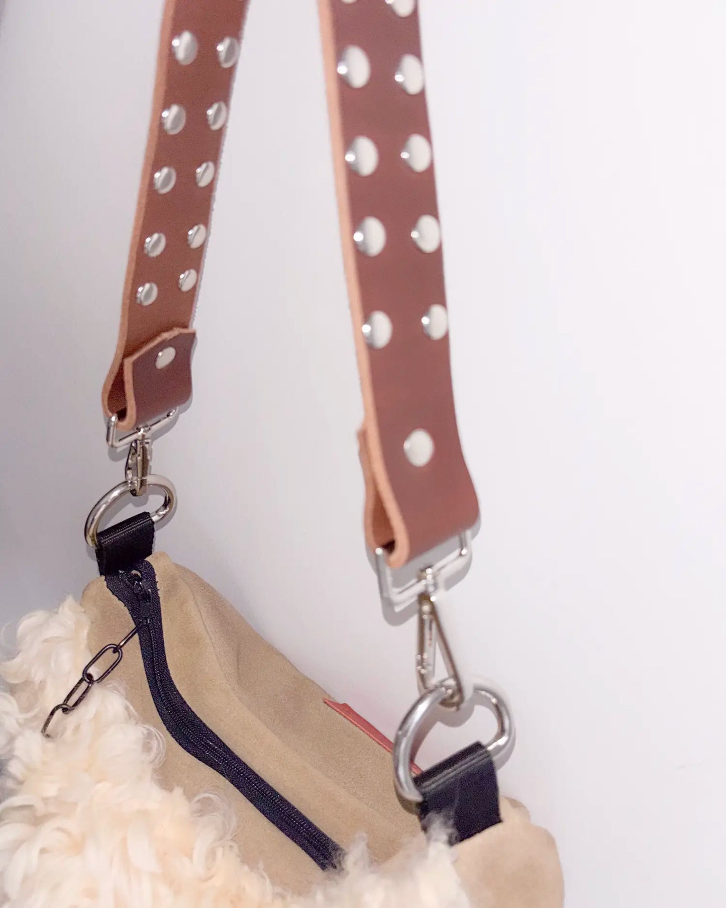 Fluffy Small Slouch - Cream